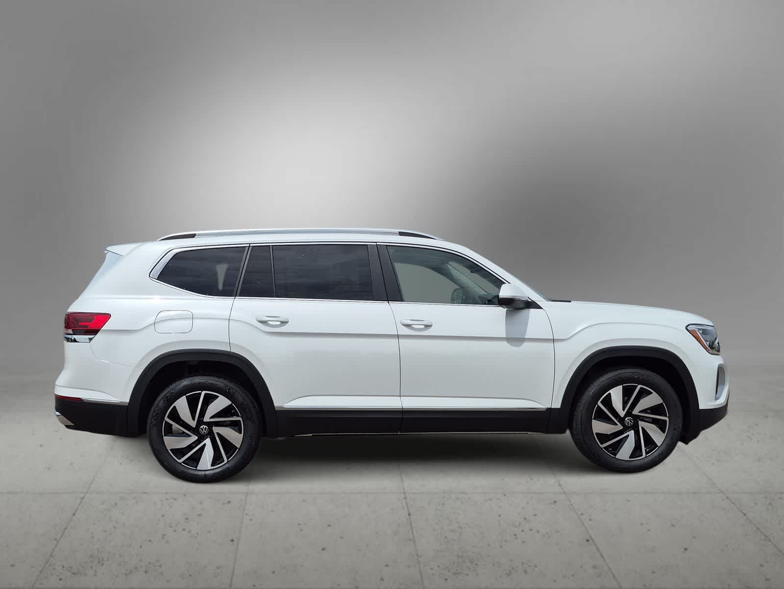 Thumbnail: 2026 Volkswagen Atlas - 9