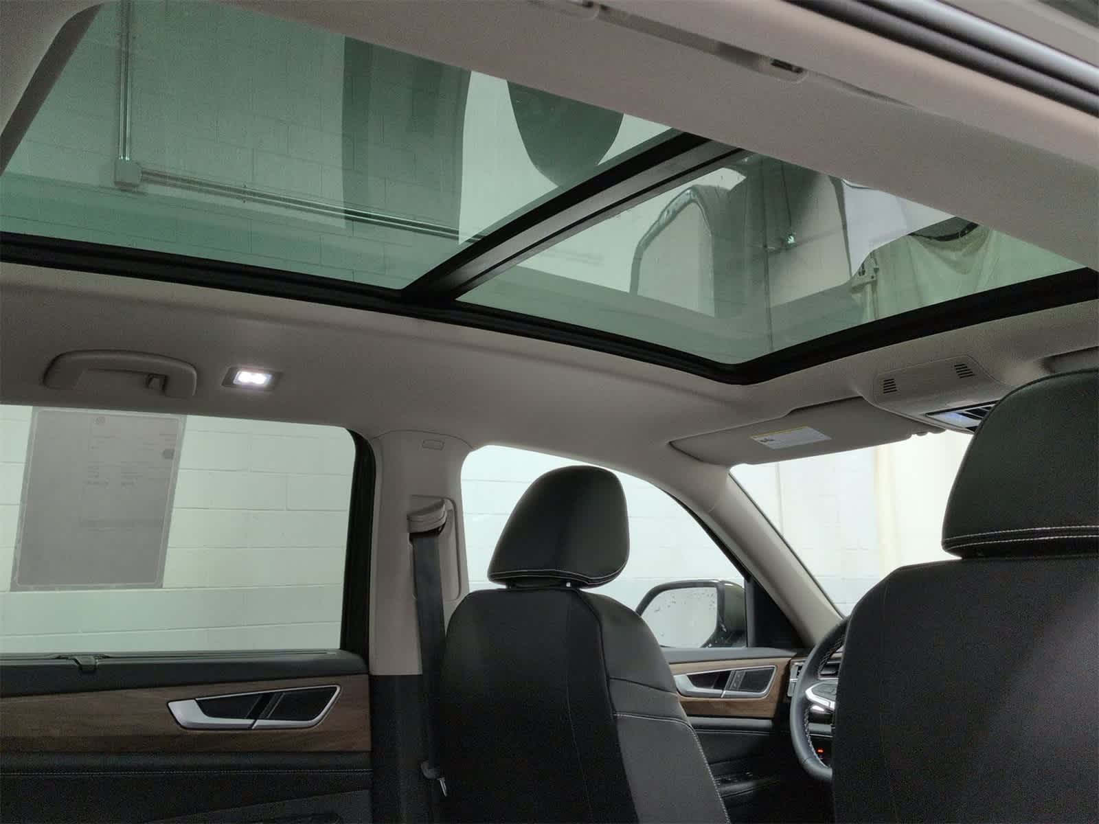 Thumbnail: 2026 Volkswagen Atlas - 23