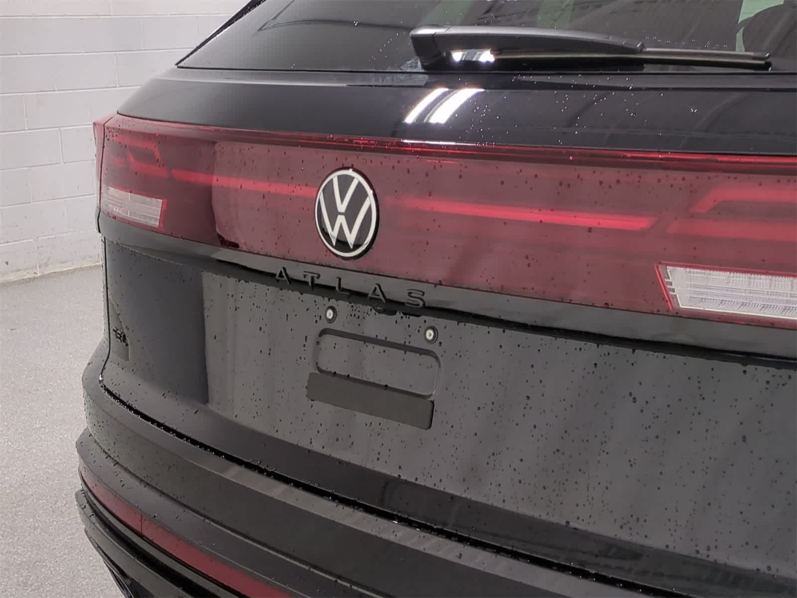 2025 Volkswagen Atlas SEL 13
