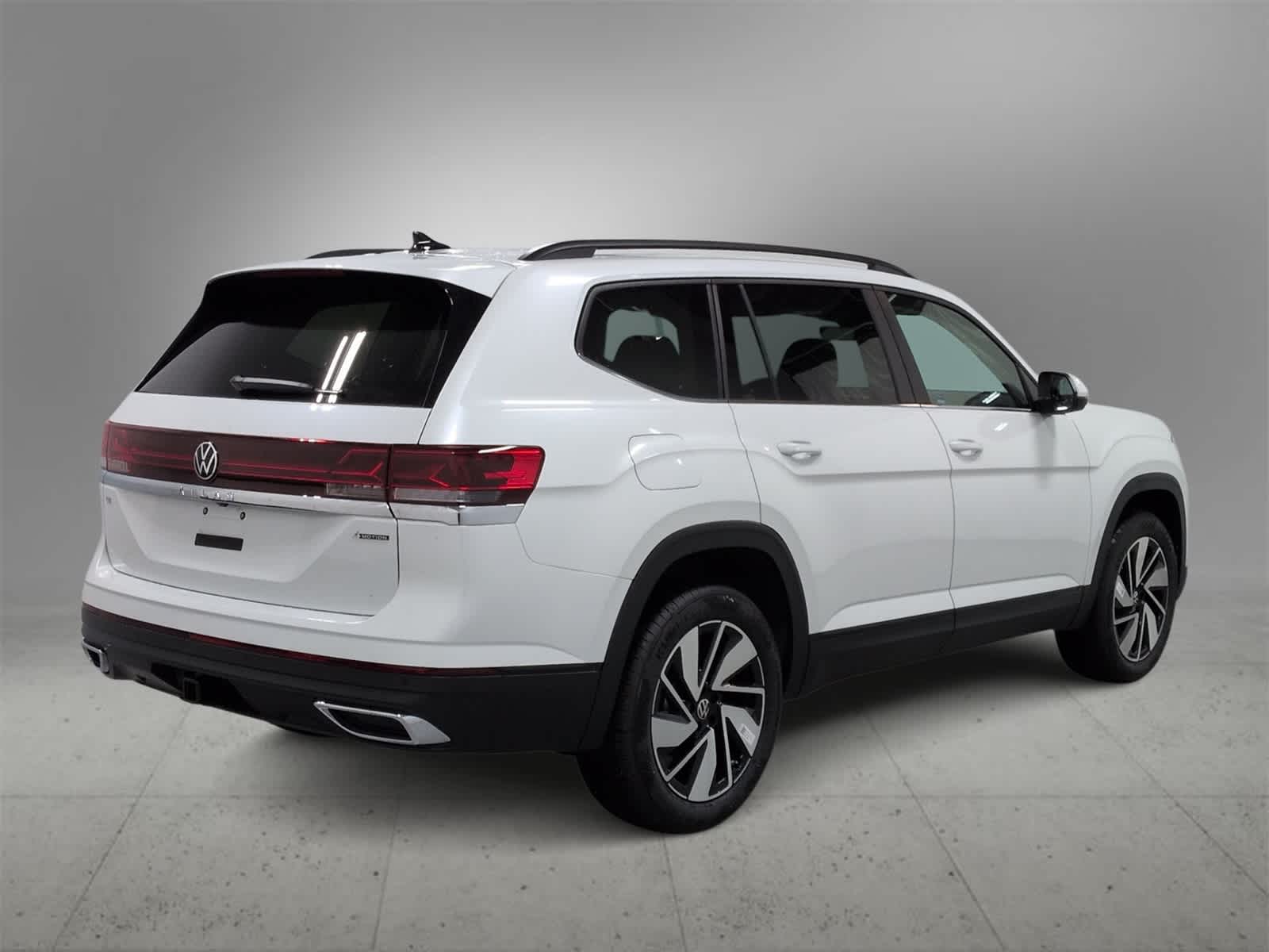 Thumbnail: 2026 Volkswagen Atlas - 8