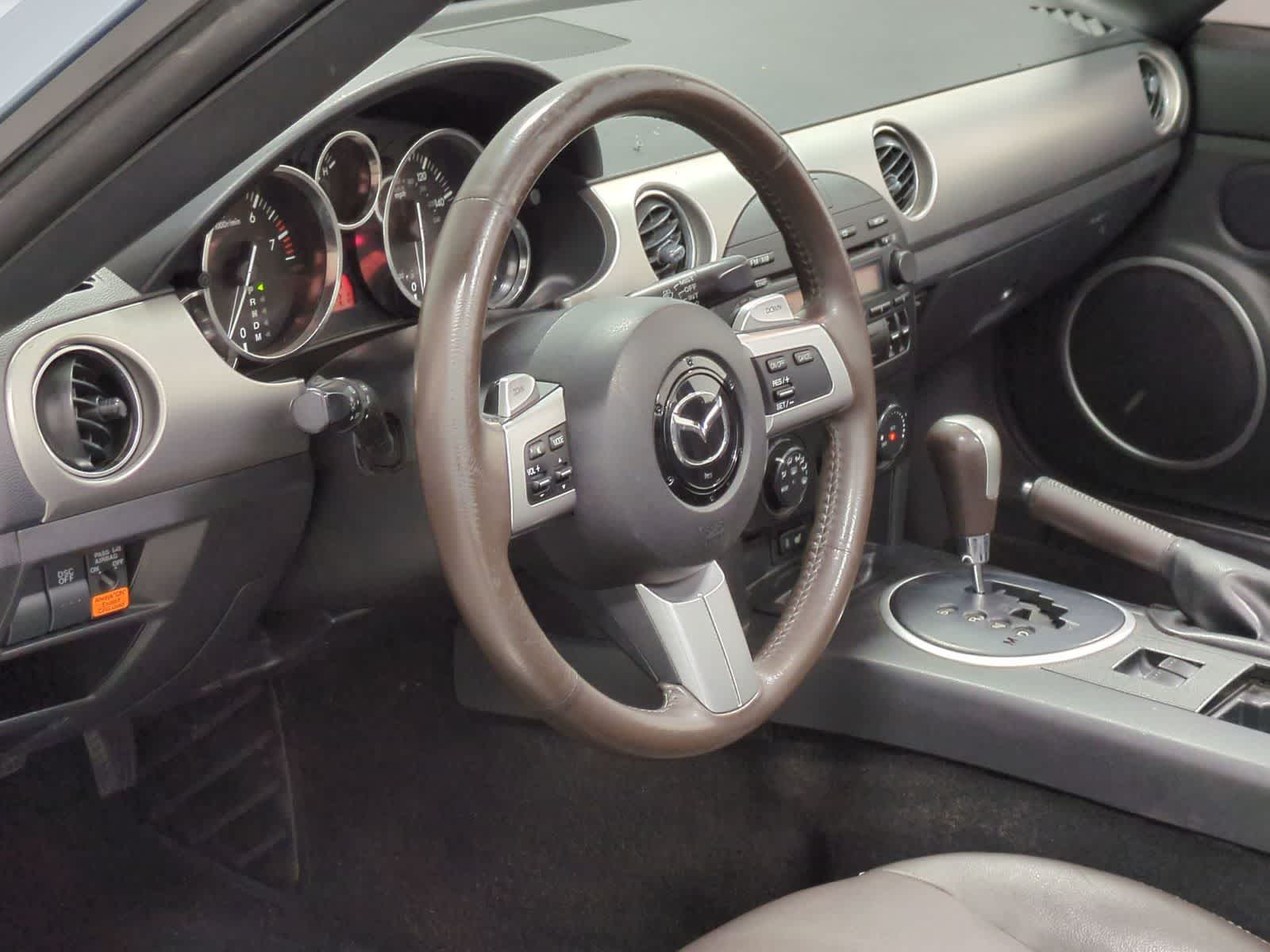 Thumbnail: 2008 Mazda MX-5 Miata - 10