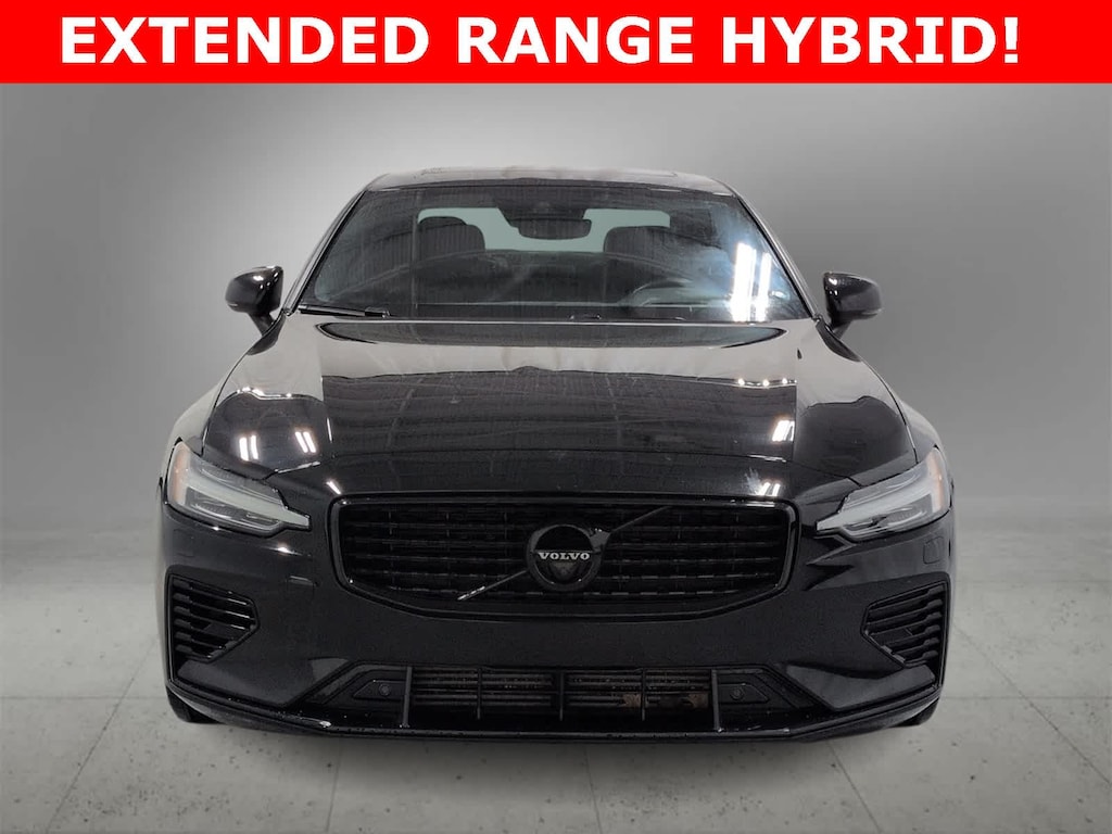 Used 2022 Volvo S60 Recharge Plug-In Hybrid T8 Black Edition R-Design Extended Range Sedan