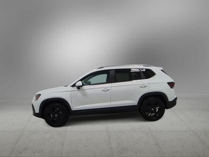 Thumbnail: 2025 Volkswagen Taos - 5