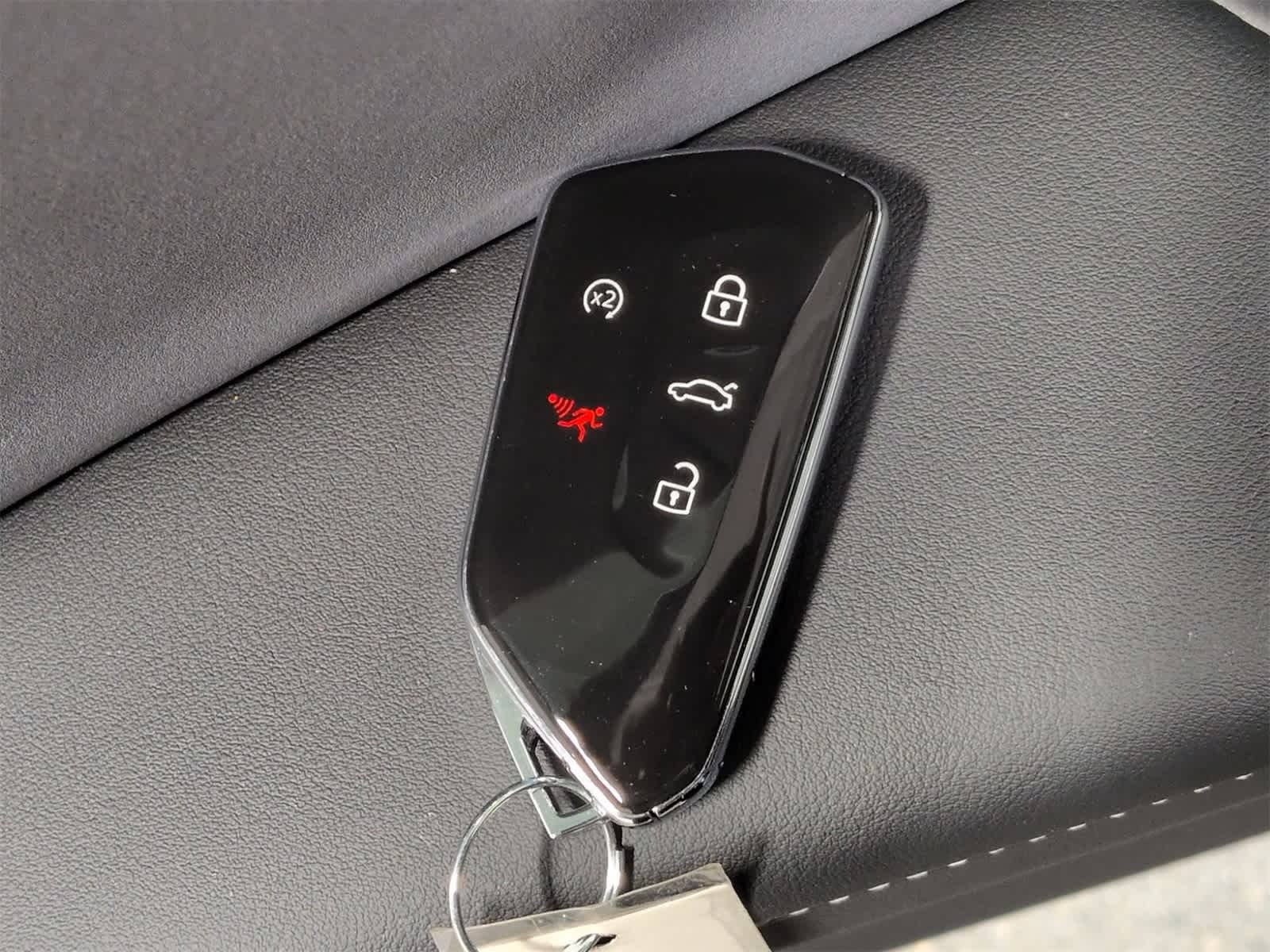 Thumbnail: 2026 Volkswagen Tiguan - 36