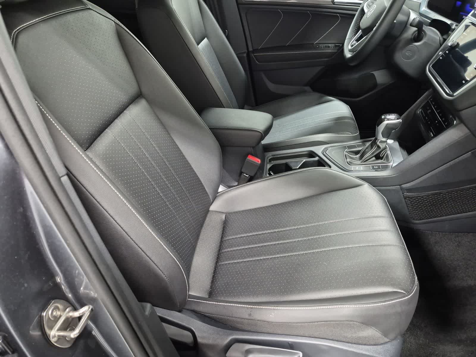 2023 Volkswagen Tiguan SE R-LINE BLACK - Photo 21