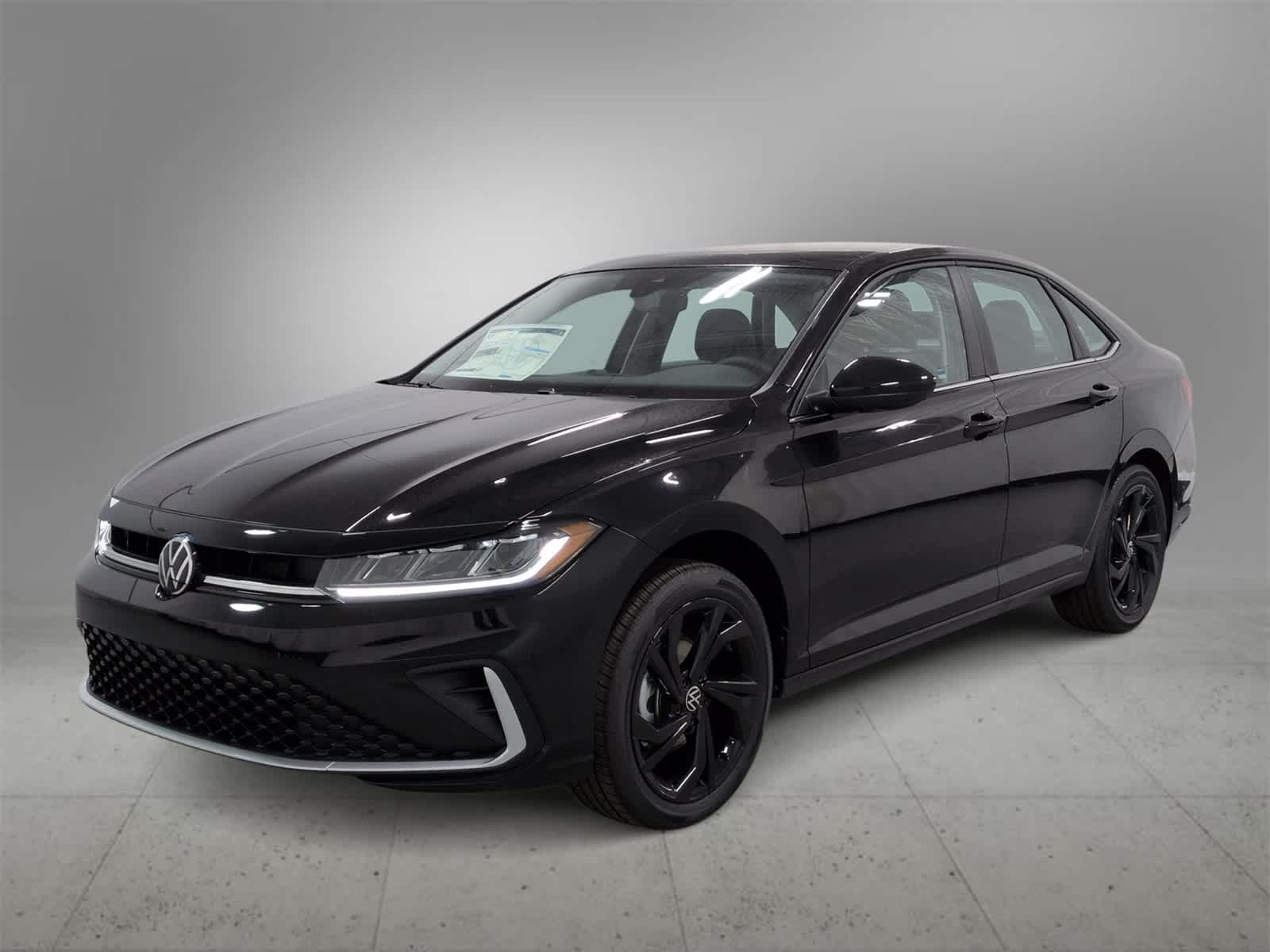 Thumbnail: 2025 Volkswagen Jetta - 4