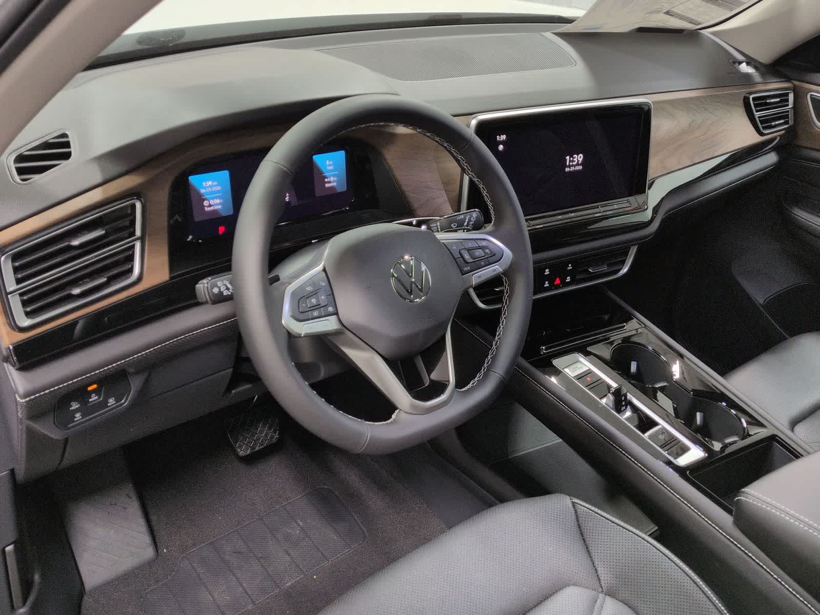 Thumbnail: 2026 Volkswagen Atlas - 10