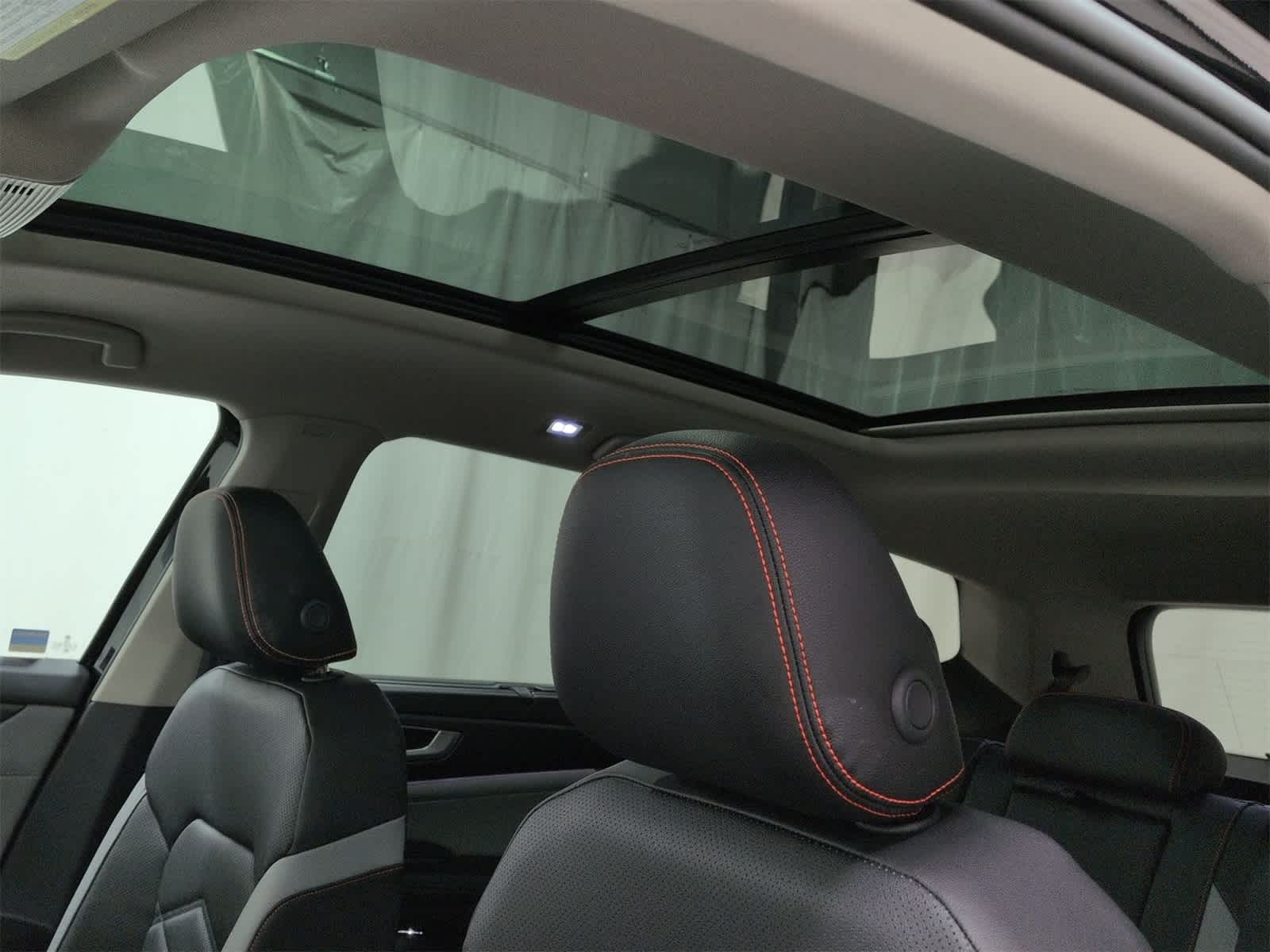 Thumbnail: 2026 Volkswagen Atlas - 20