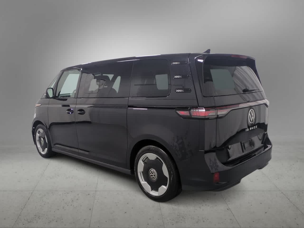 Thumbnail: 2025 Volkswagen ID.Buzz - 5