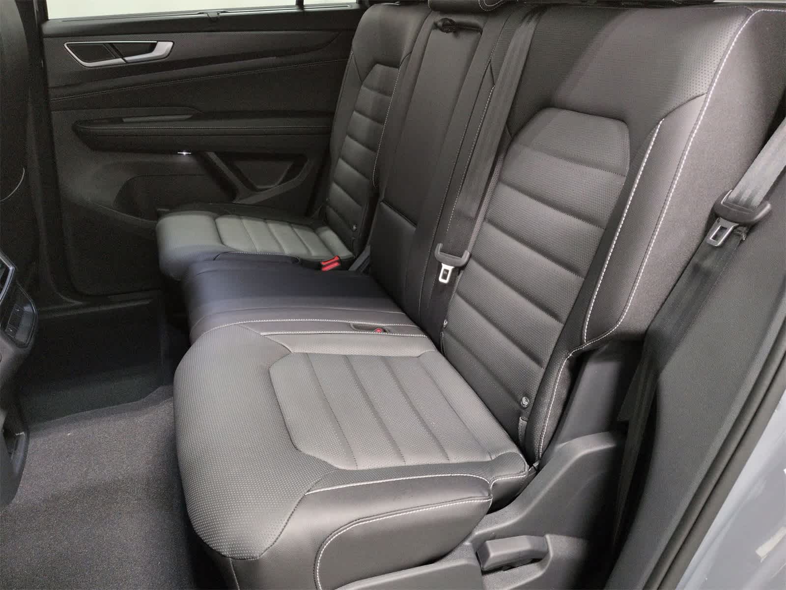 Thumbnail: 2026 Volkswagen Atlas - 21