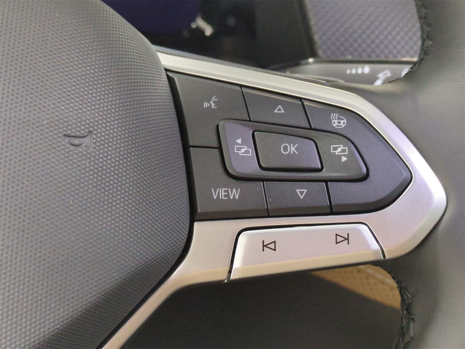 Thumbnail: 2026 Volkswagen Atlas - 25