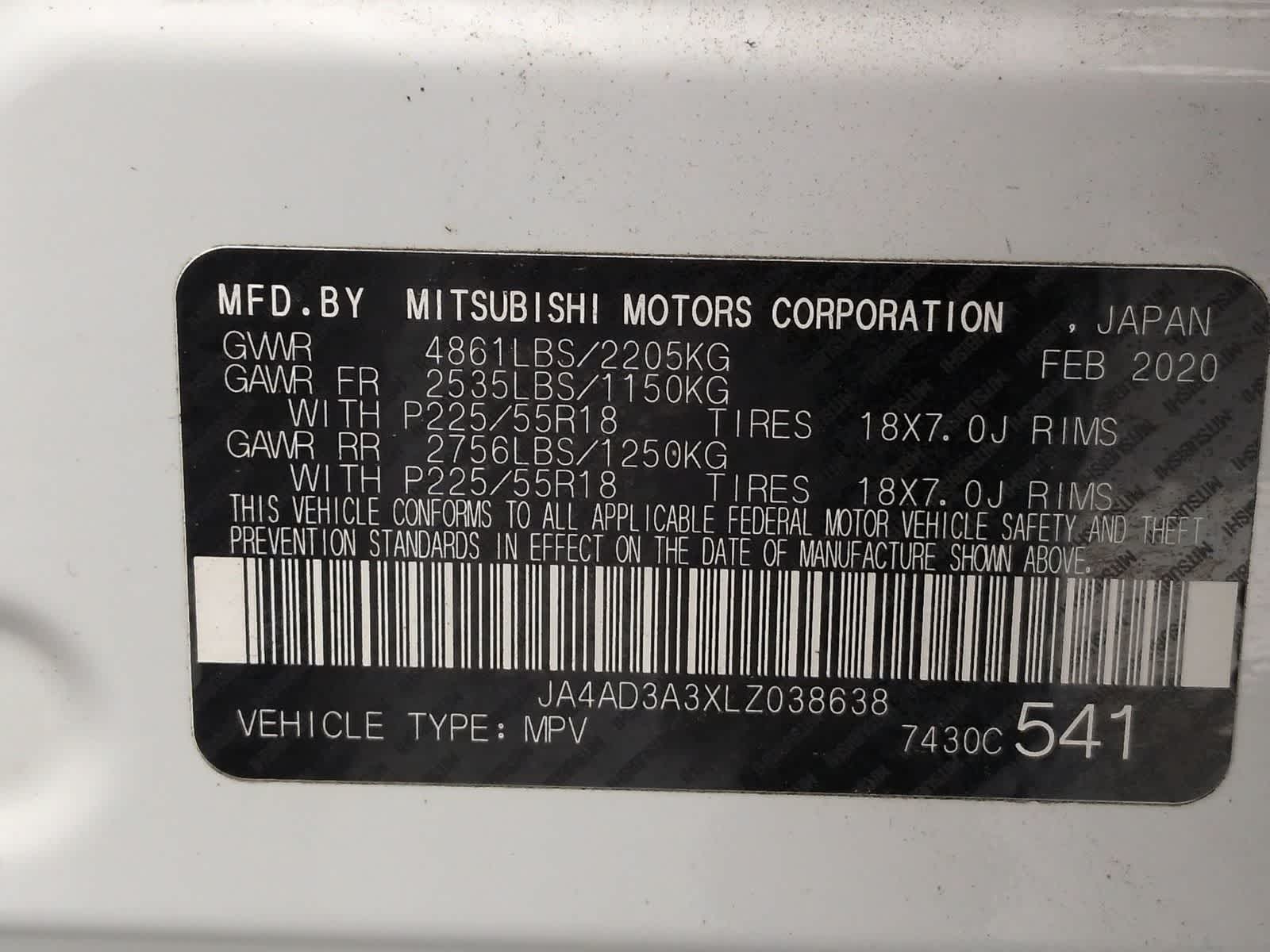 Thumbnail: 2020 Mitsubishi Outlander - 34