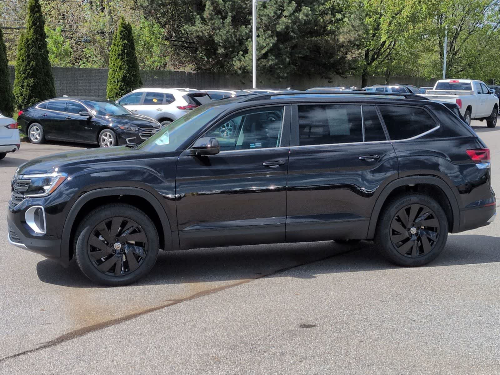Thumbnail: 2026 Volkswagen Atlas - 11
