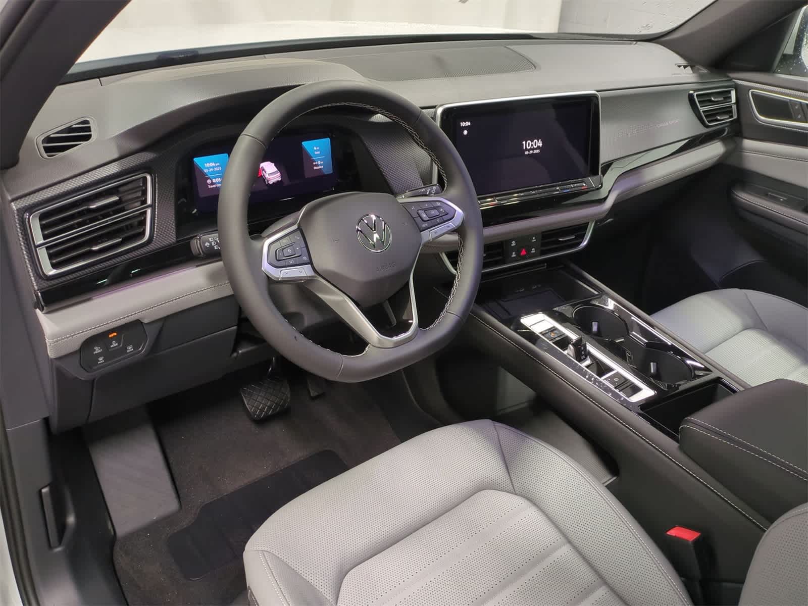 2025 Volkswagen Atlas SEL 10
