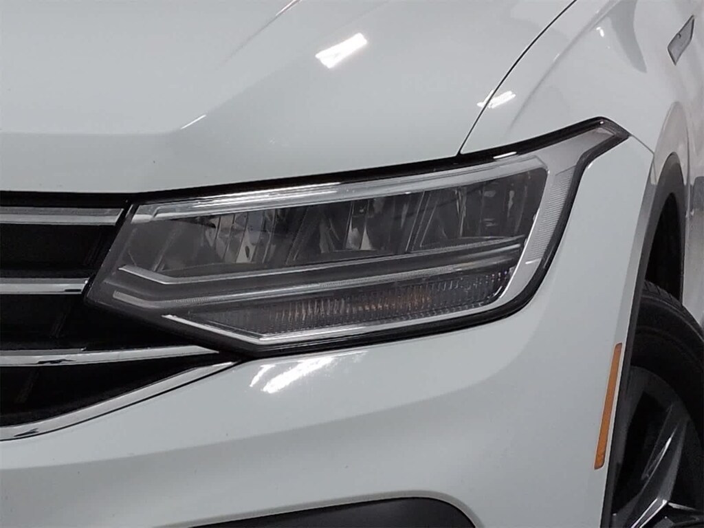 Used 2024 Volkswagen Tiguan 2.0T SE SUV