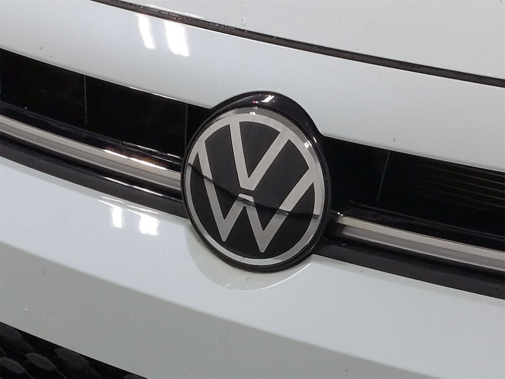 Used 2025 Volkswagen Jetta 1.5T SEL Sedan