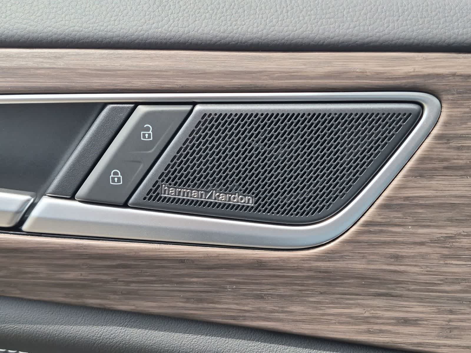Thumbnail: 2026 Volkswagen Atlas - 40