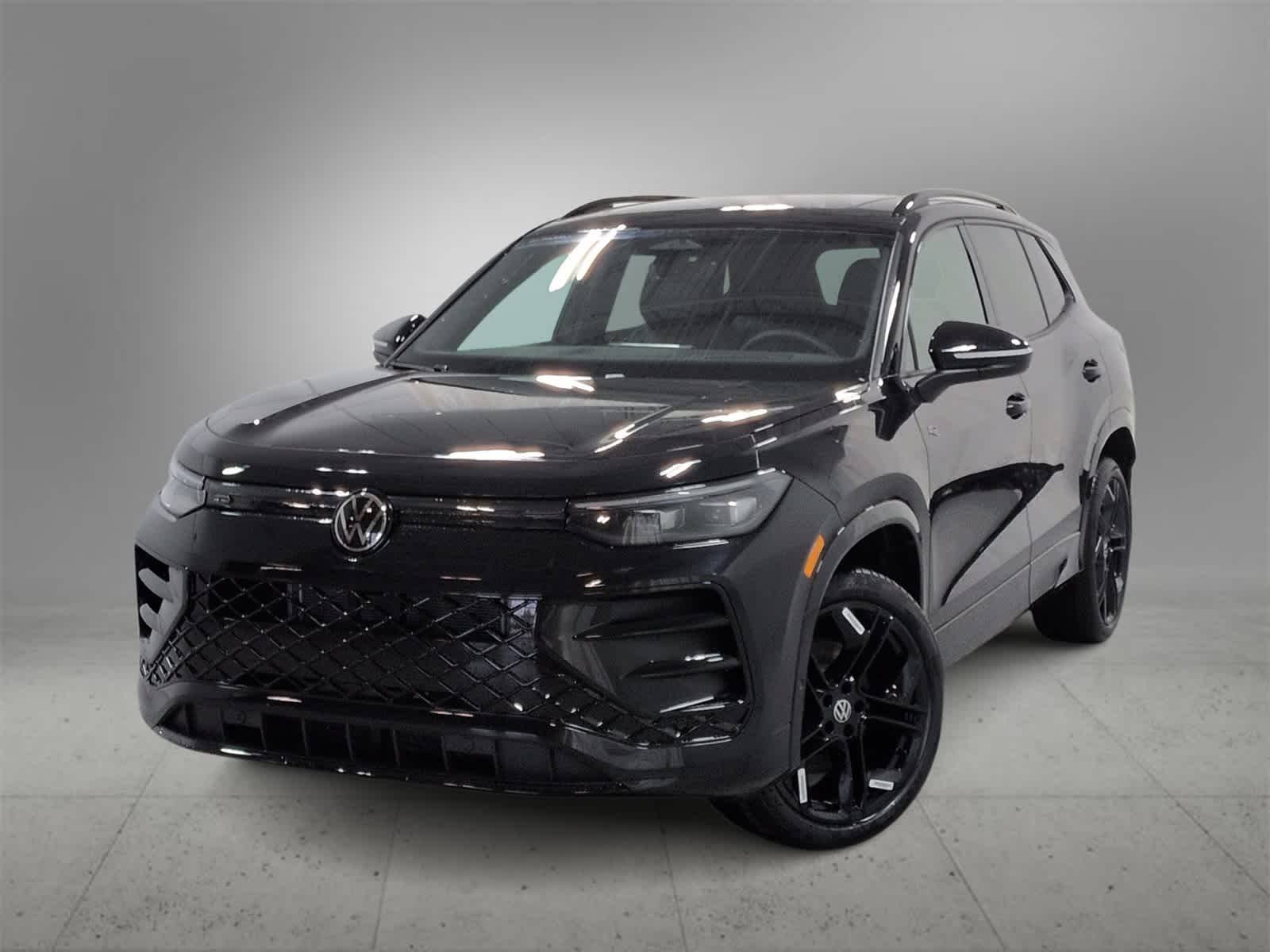 Thumbnail: 2026 Volkswagen Tiguan - 1