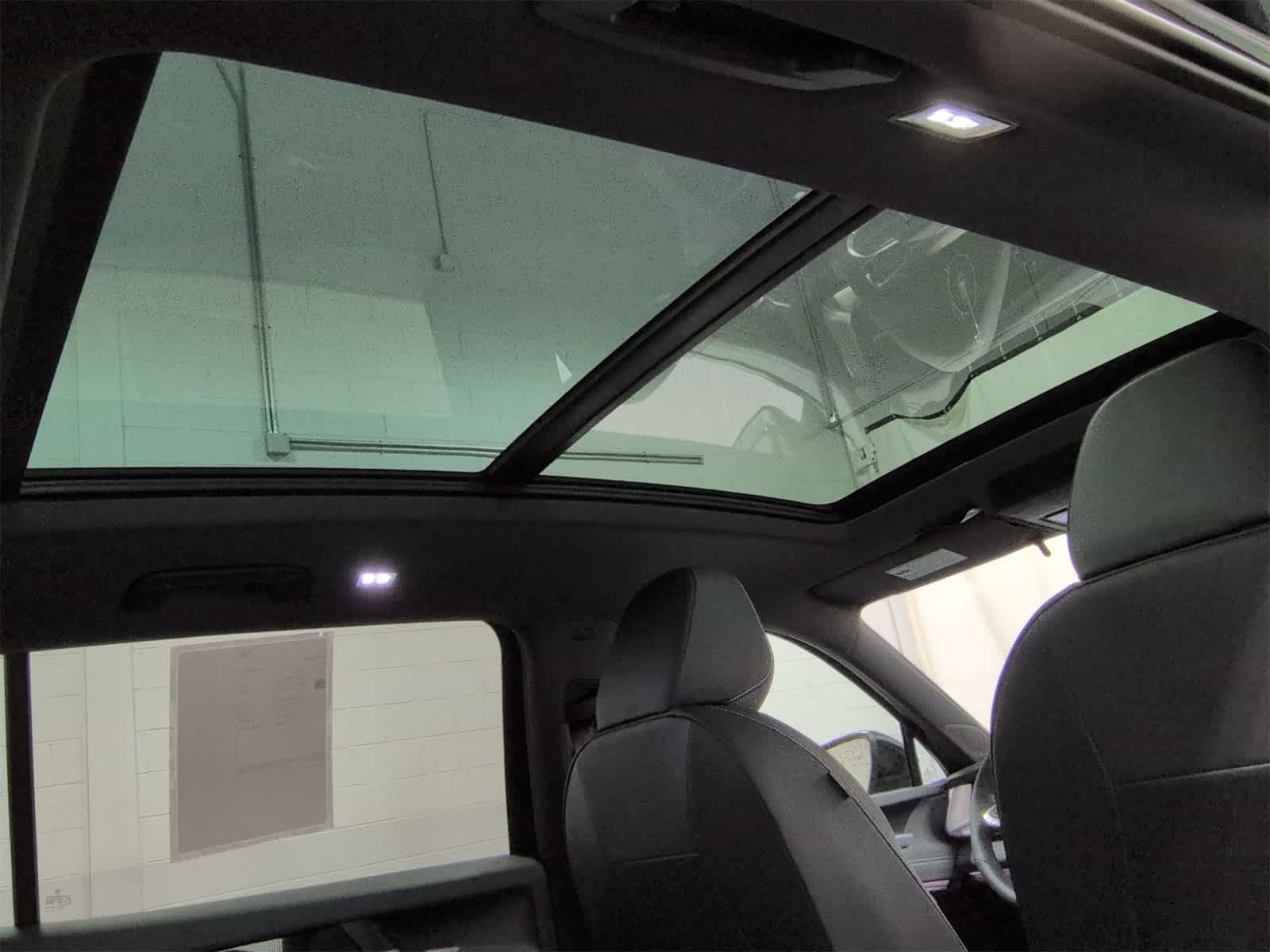 Thumbnail: 2026 Volkswagen Tiguan - 23