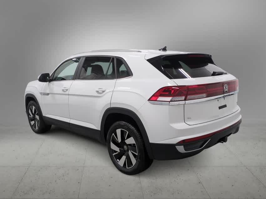 2025 Volkswagen Atlas SE 6