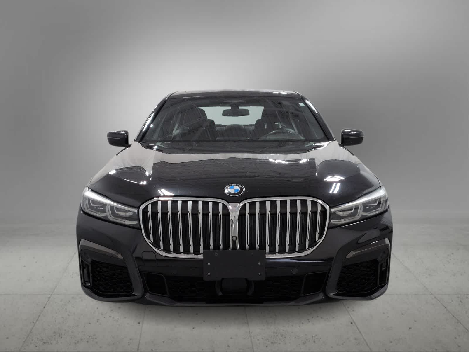 Thumbnail: 2020 BMW 7 Series - 4