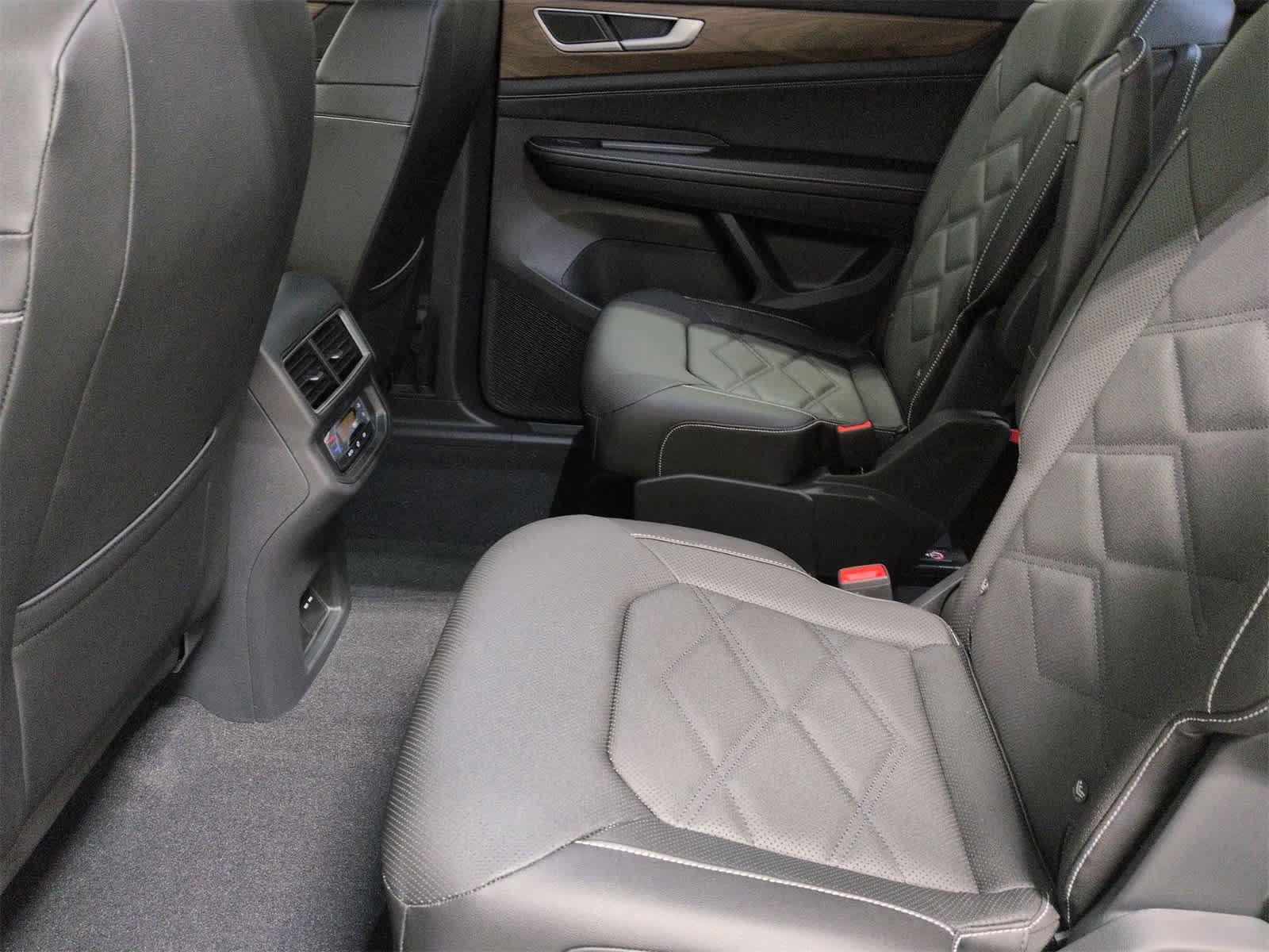 Thumbnail: 2026 Volkswagen Atlas - 20