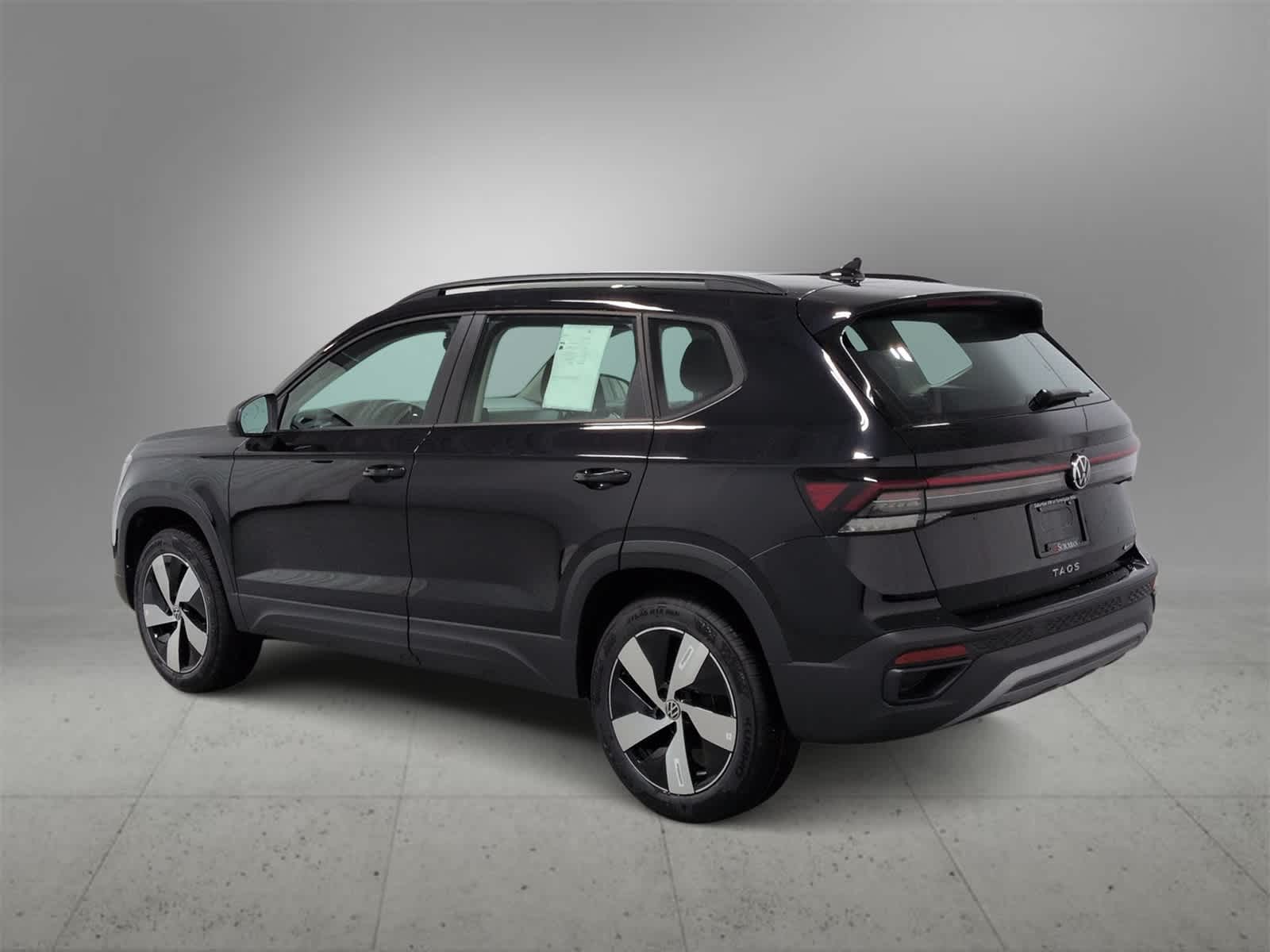 Thumbnail: 2026 Volkswagen Taos - 6