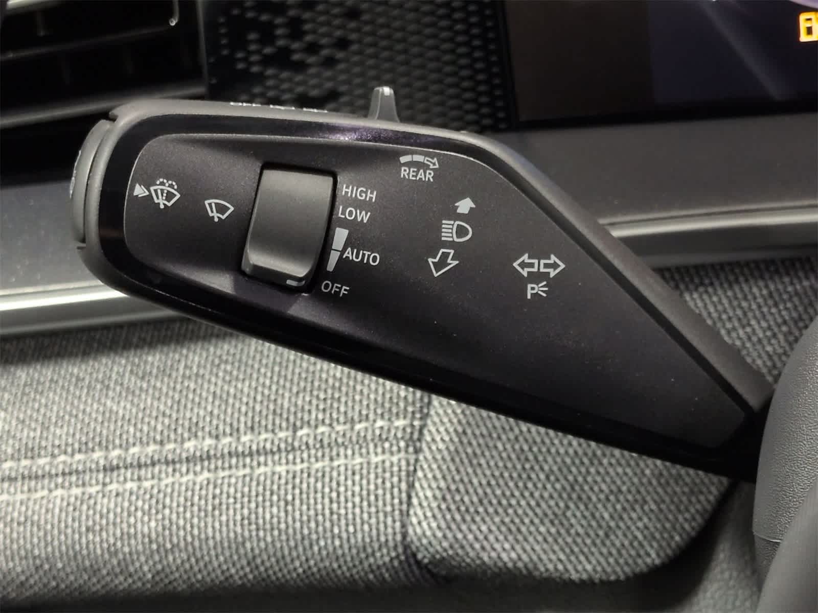 Thumbnail: 2026 Volkswagen Tiguan - 26