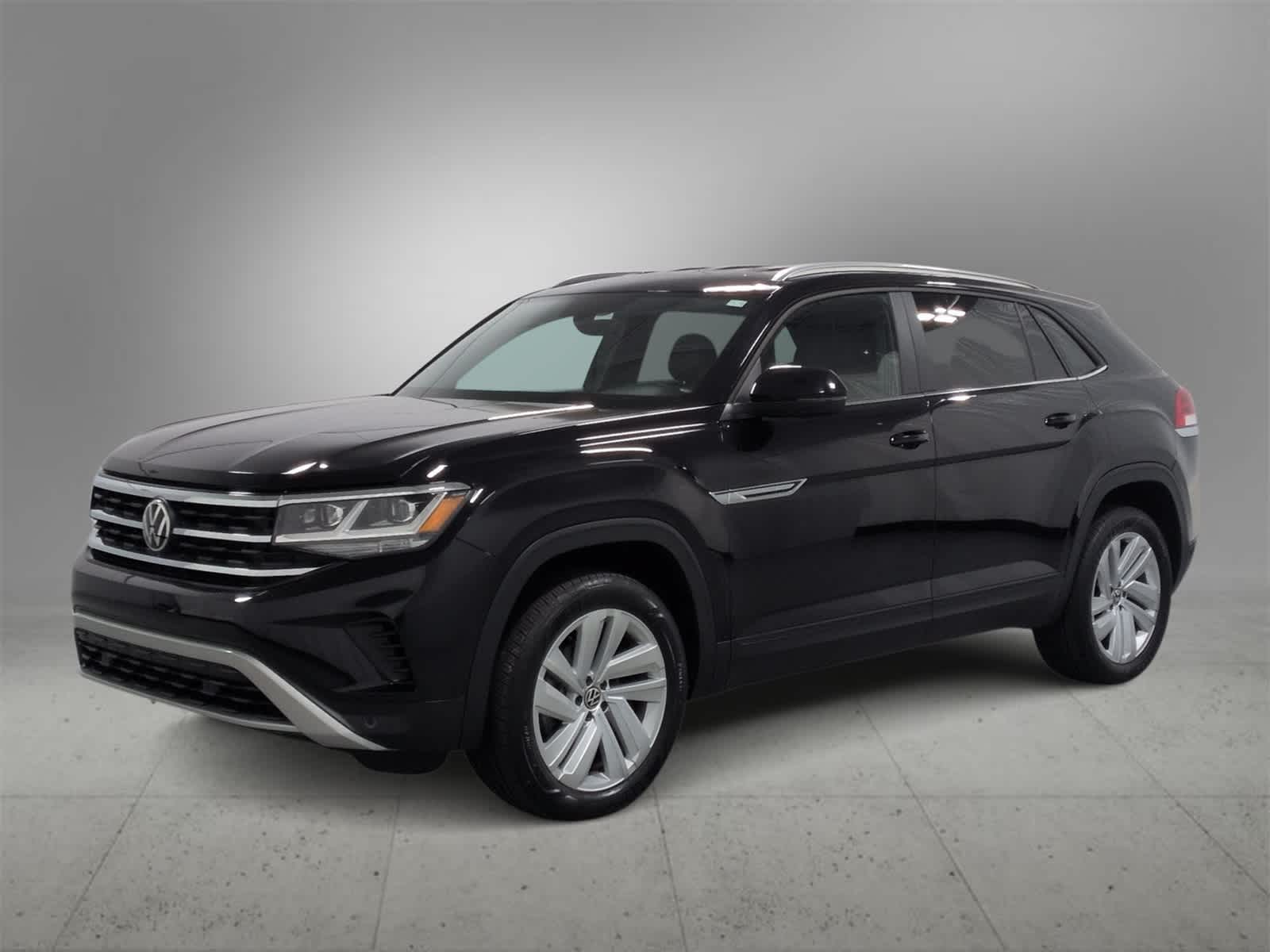 2023 Volkswagen Atlas Cross Sport SE Technology photo 4