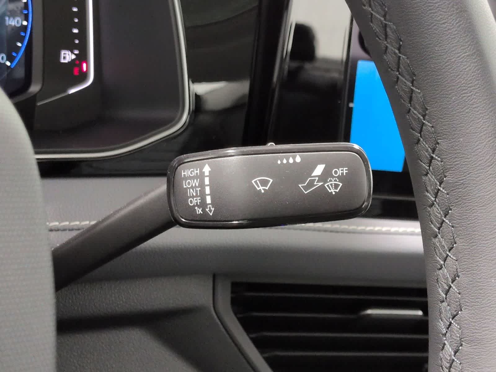 2026 Volkswagen Jetta SEL - Photo 28