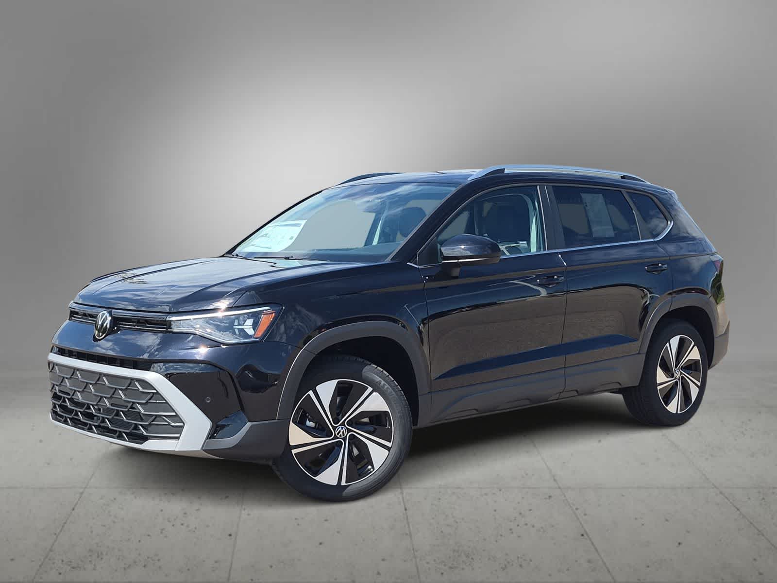 2026 Volkswagen Taos 1.5T SE 4Motion's photo