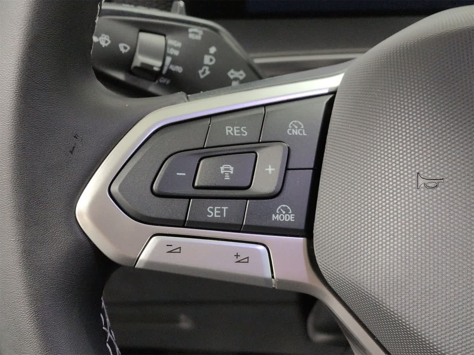 Thumbnail: 2026 Volkswagen Tiguan - 23