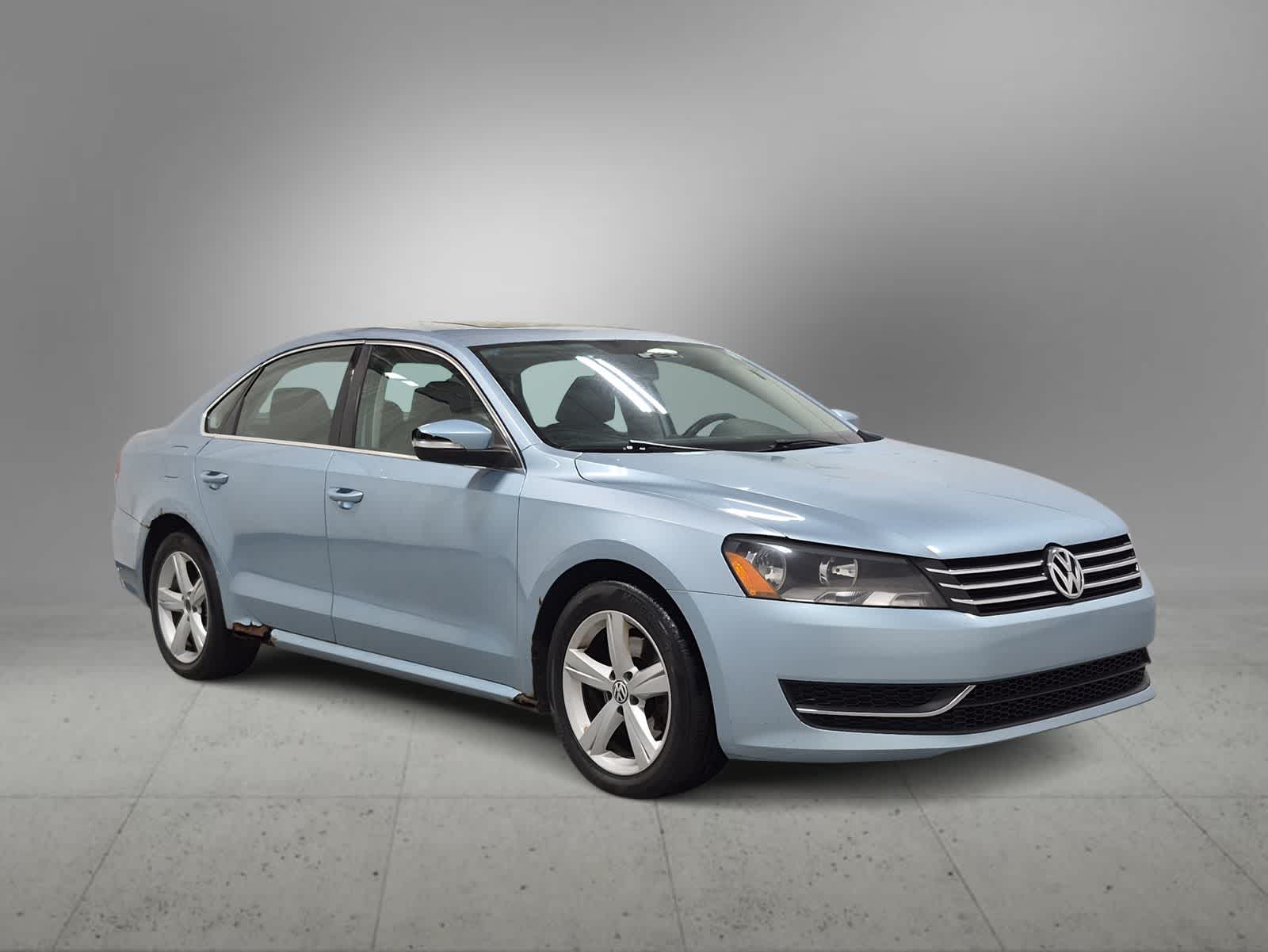 Used 2013 Volkswagen Passat SE with VIN 1VWBP7A33DC027328 for sale in Farmington Hills, MI