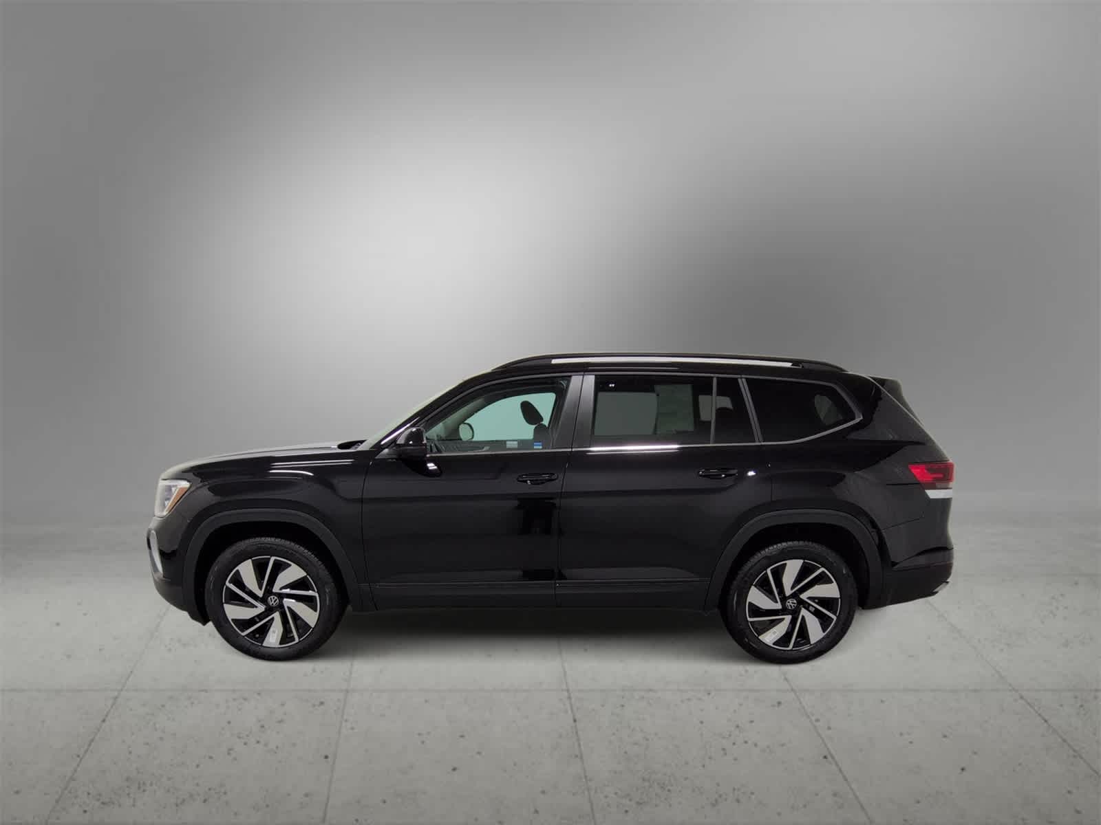 Thumbnail: 2026 Volkswagen Atlas - 5