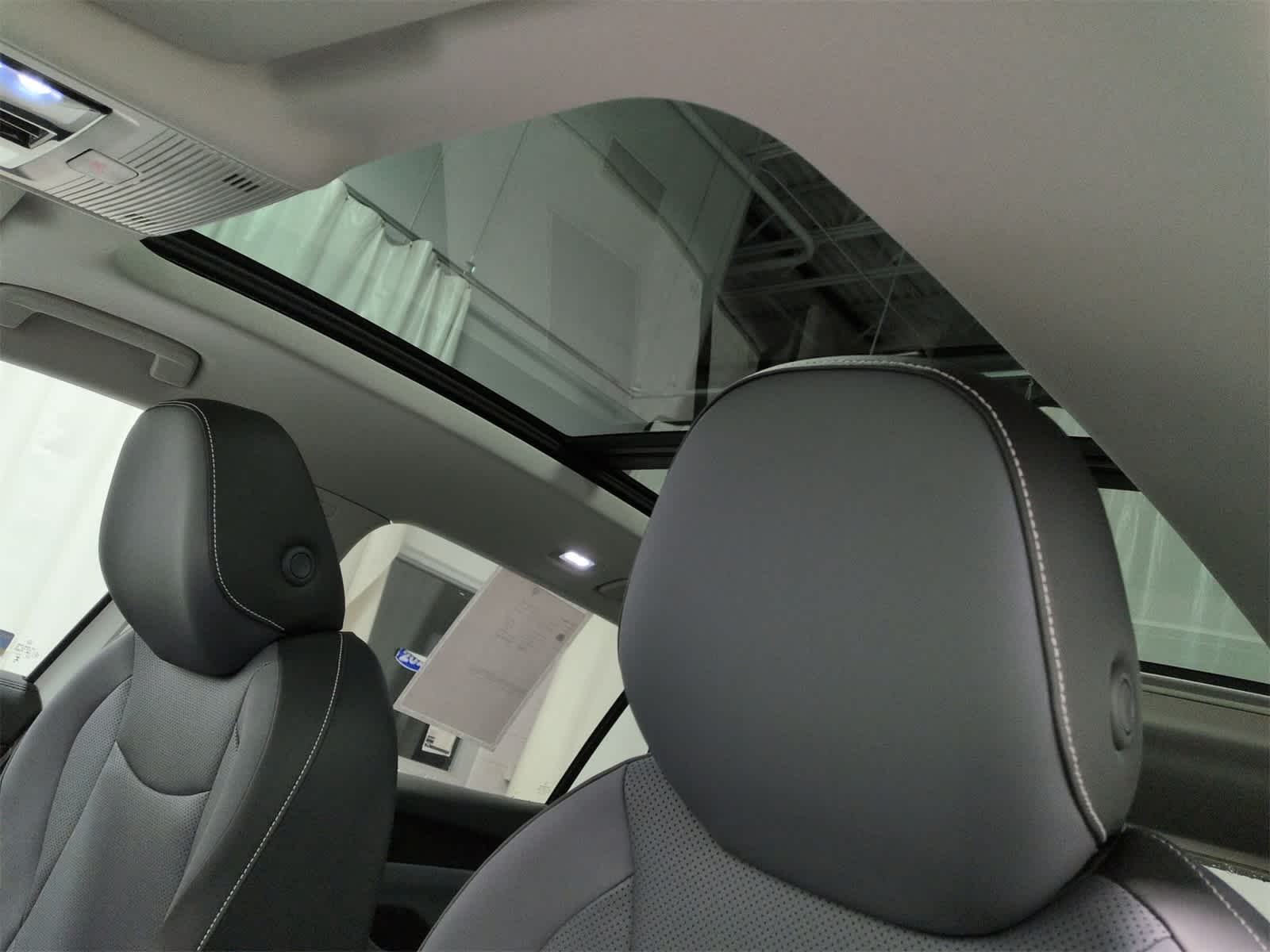 Thumbnail: 2026 Volkswagen Tiguan - 20