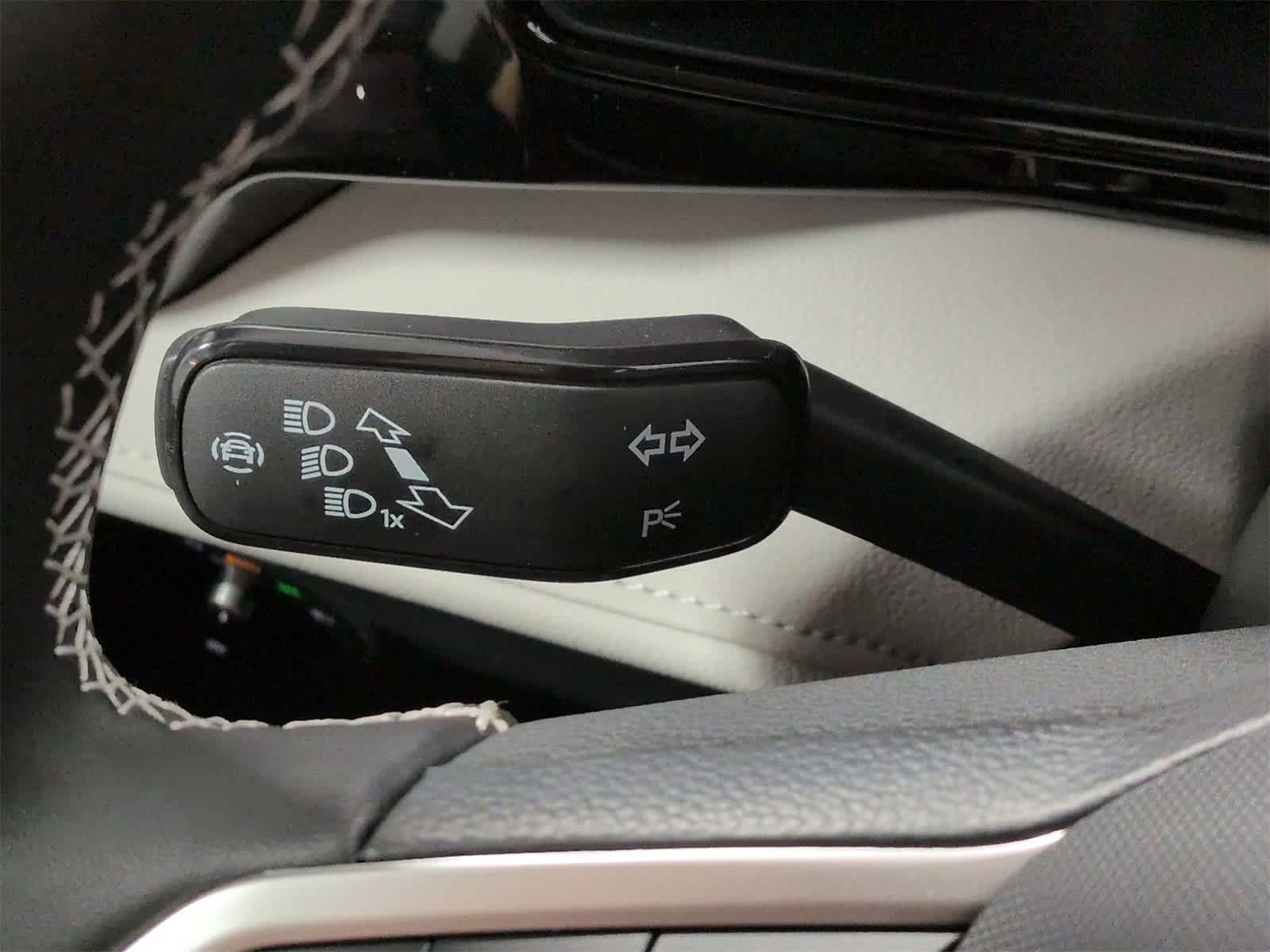 Thumbnail: 2025 Volkswagen Taos - 27