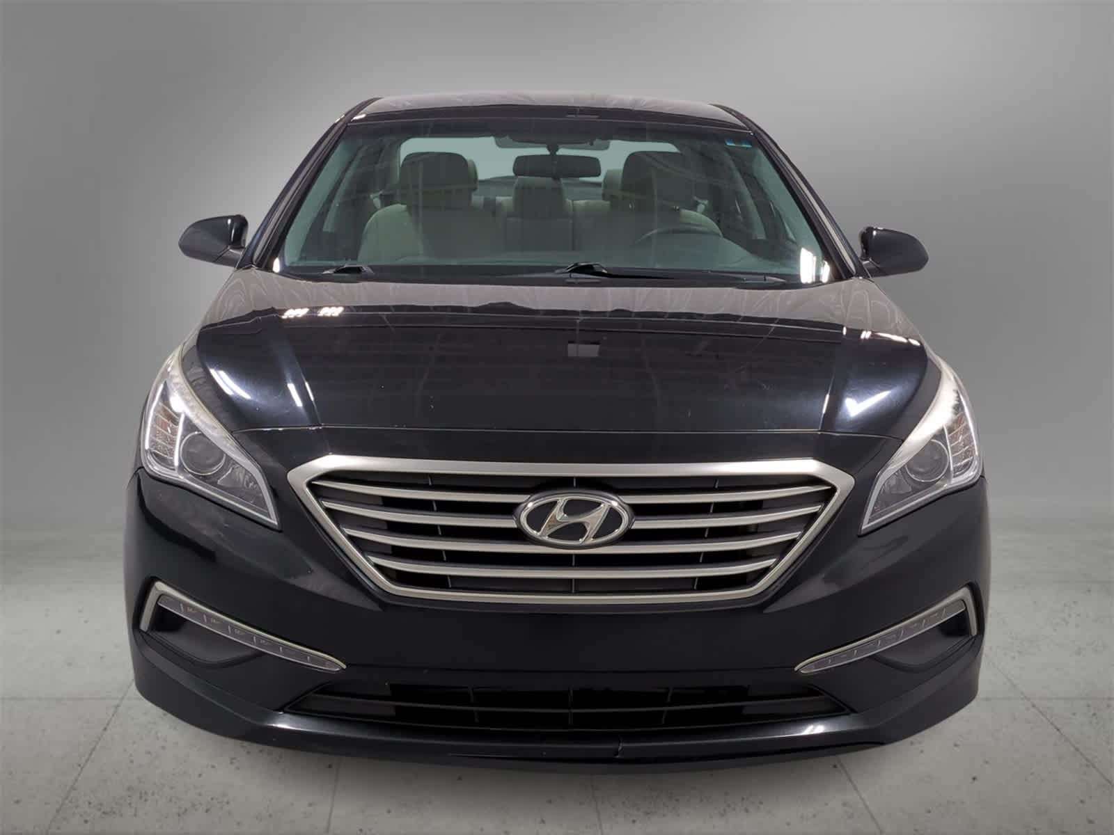 2015 Hyundai Sonata SE Eco photo 3