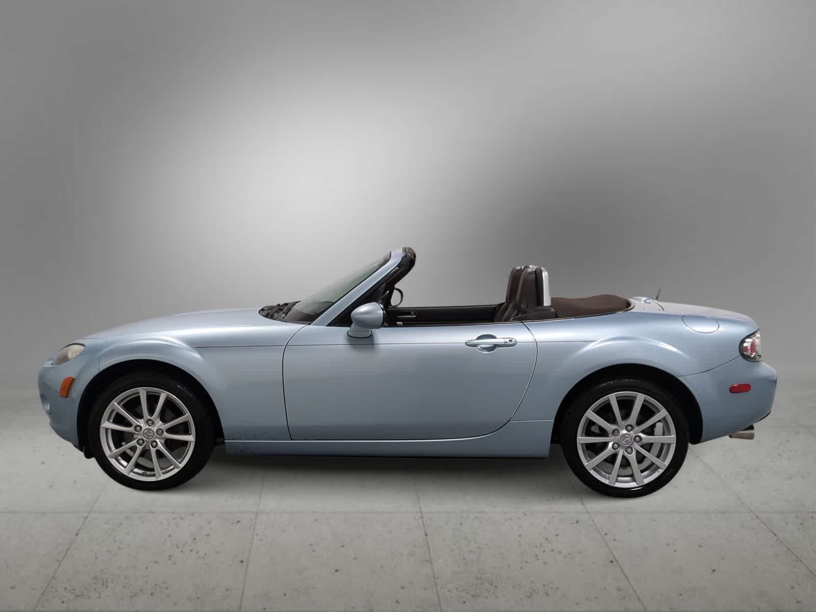 Thumbnail: 2008 Mazda MX-5 Miata - 5