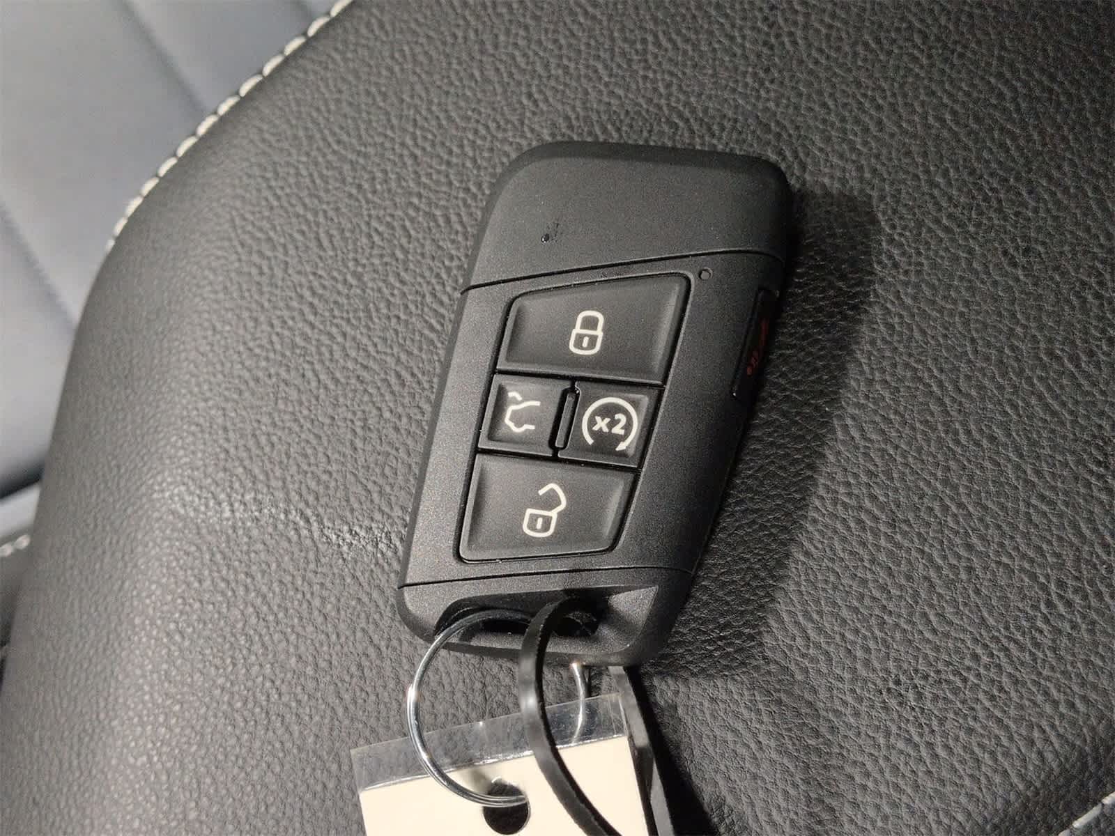 Thumbnail: 2026 Volkswagen Jetta - 36