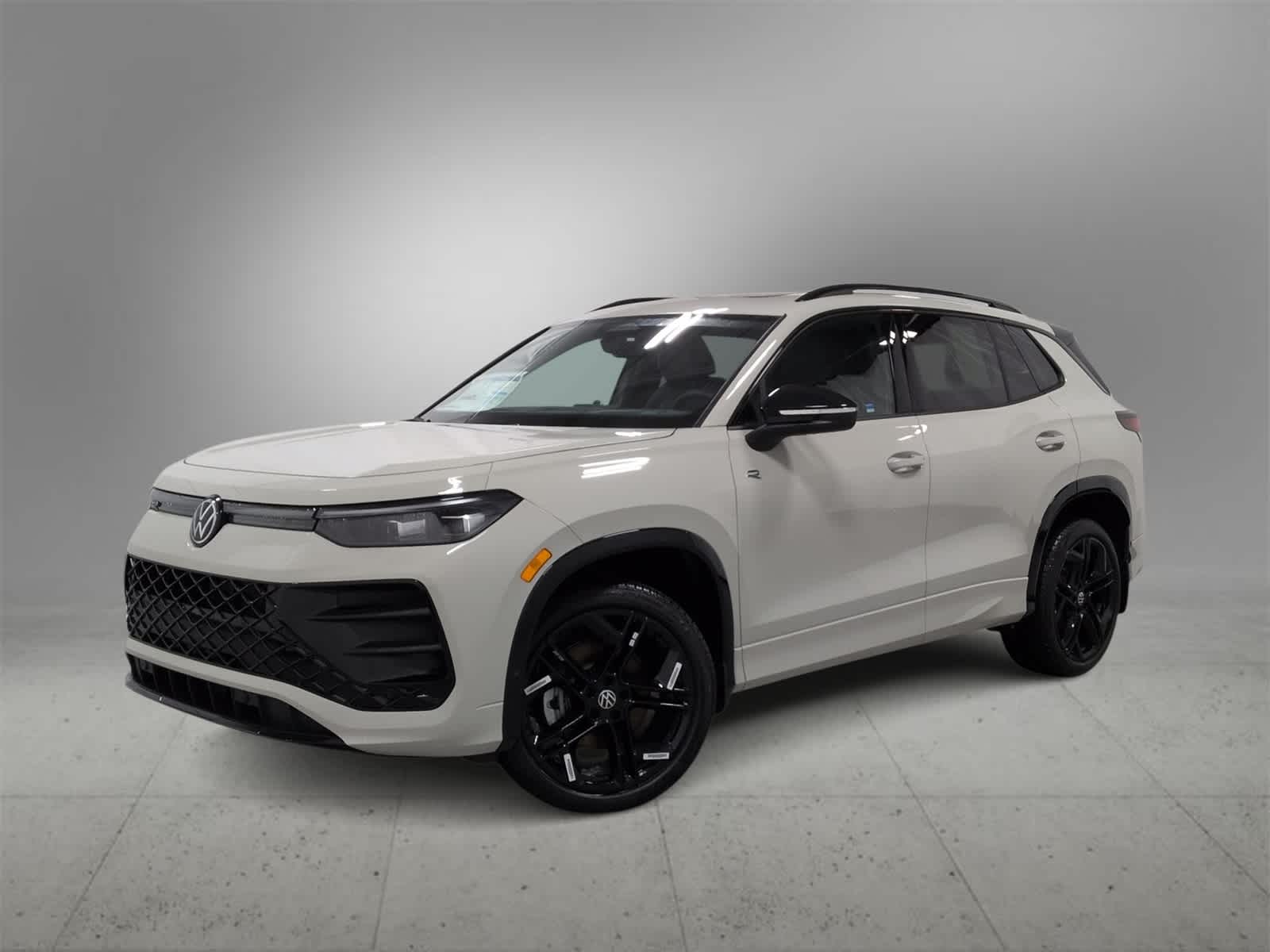 Thumbnail: 2026 Volkswagen Tiguan - 1