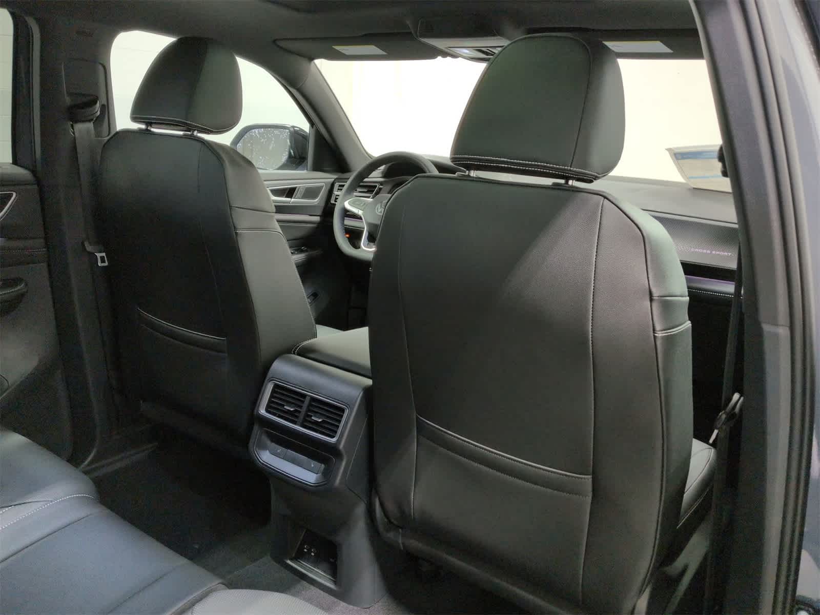 Thumbnail: 2026 Volkswagen Atlas - 19