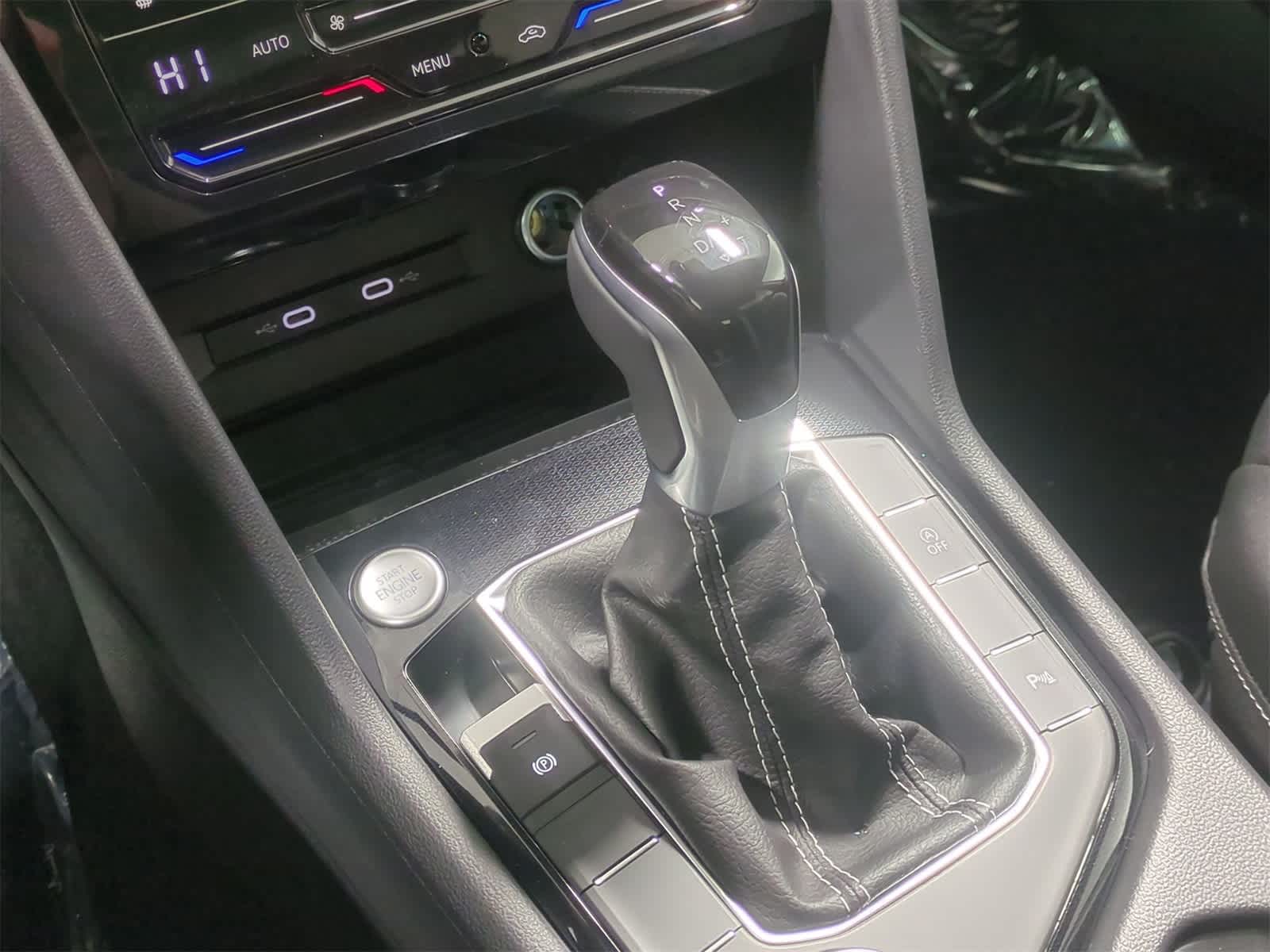 Thumbnail: 2025 Volkswagen Taos - 35