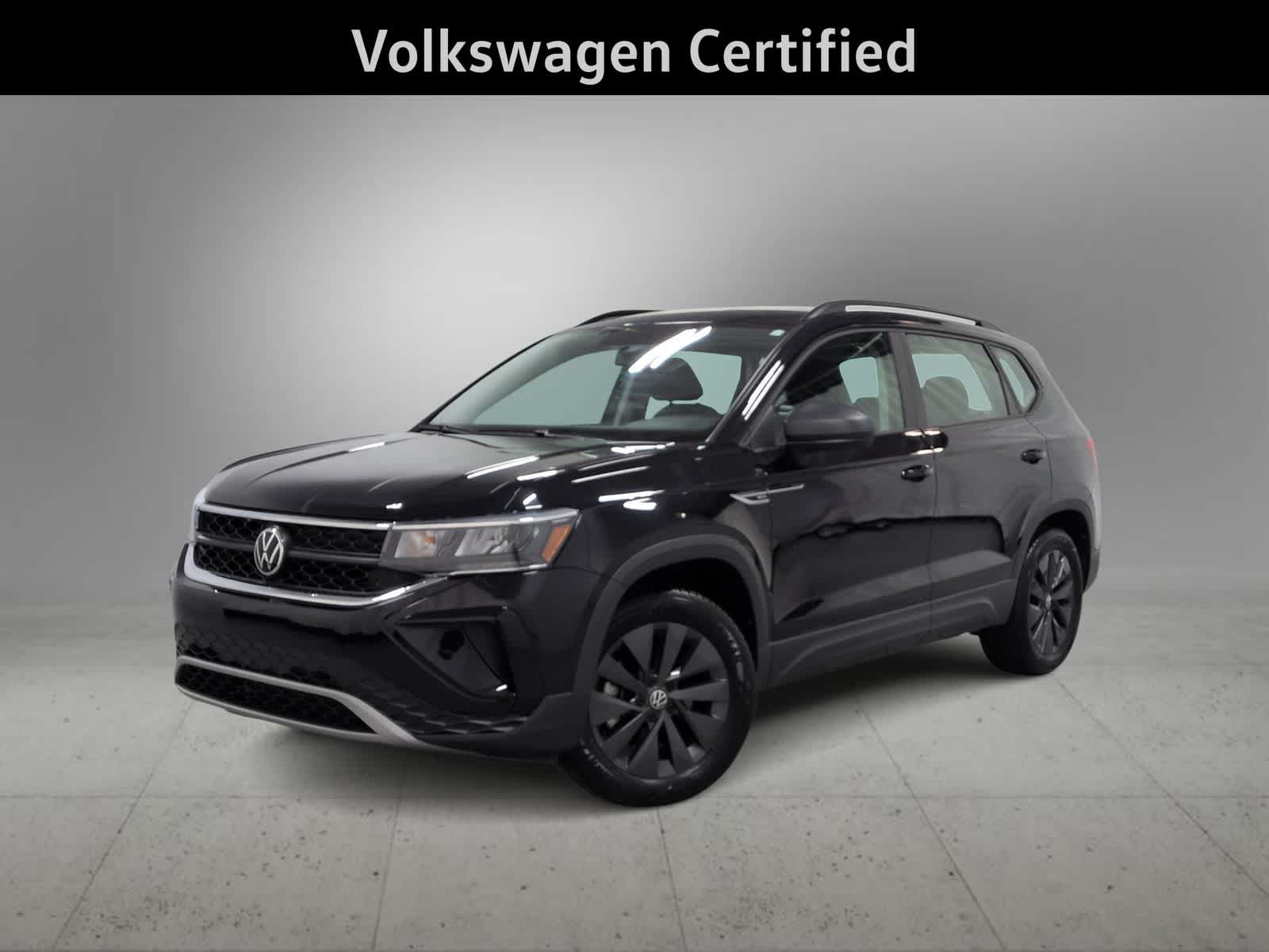 2022 Volkswagen Taos 1.5T S 4Motion's photo