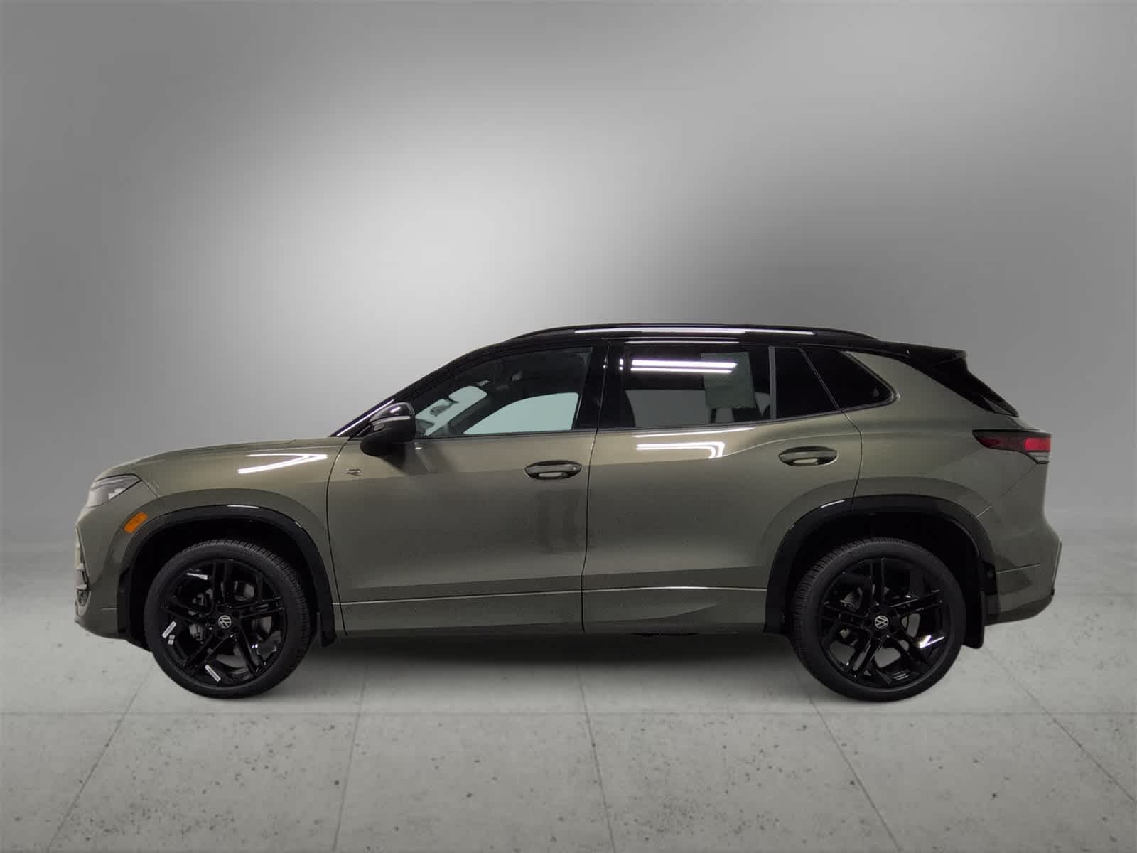 Thumbnail: 2026 Volkswagen Tiguan - 5