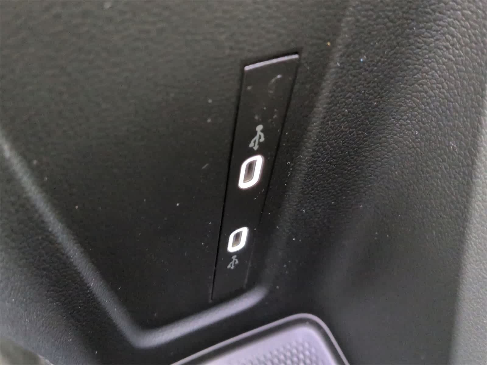 Thumbnail: 2026 Volkswagen Tiguan - 32