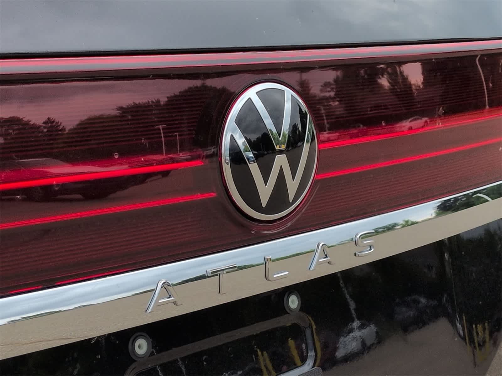 Thumbnail: 2026 Volkswagen Atlas - 13