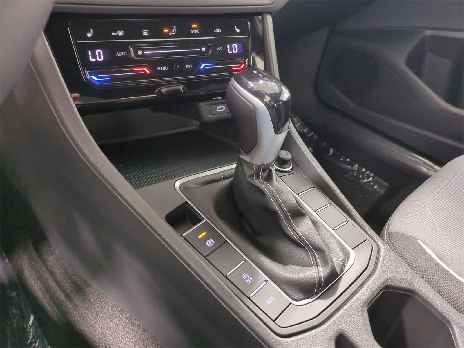 Thumbnail: 2026 Volkswagen Jetta - 23