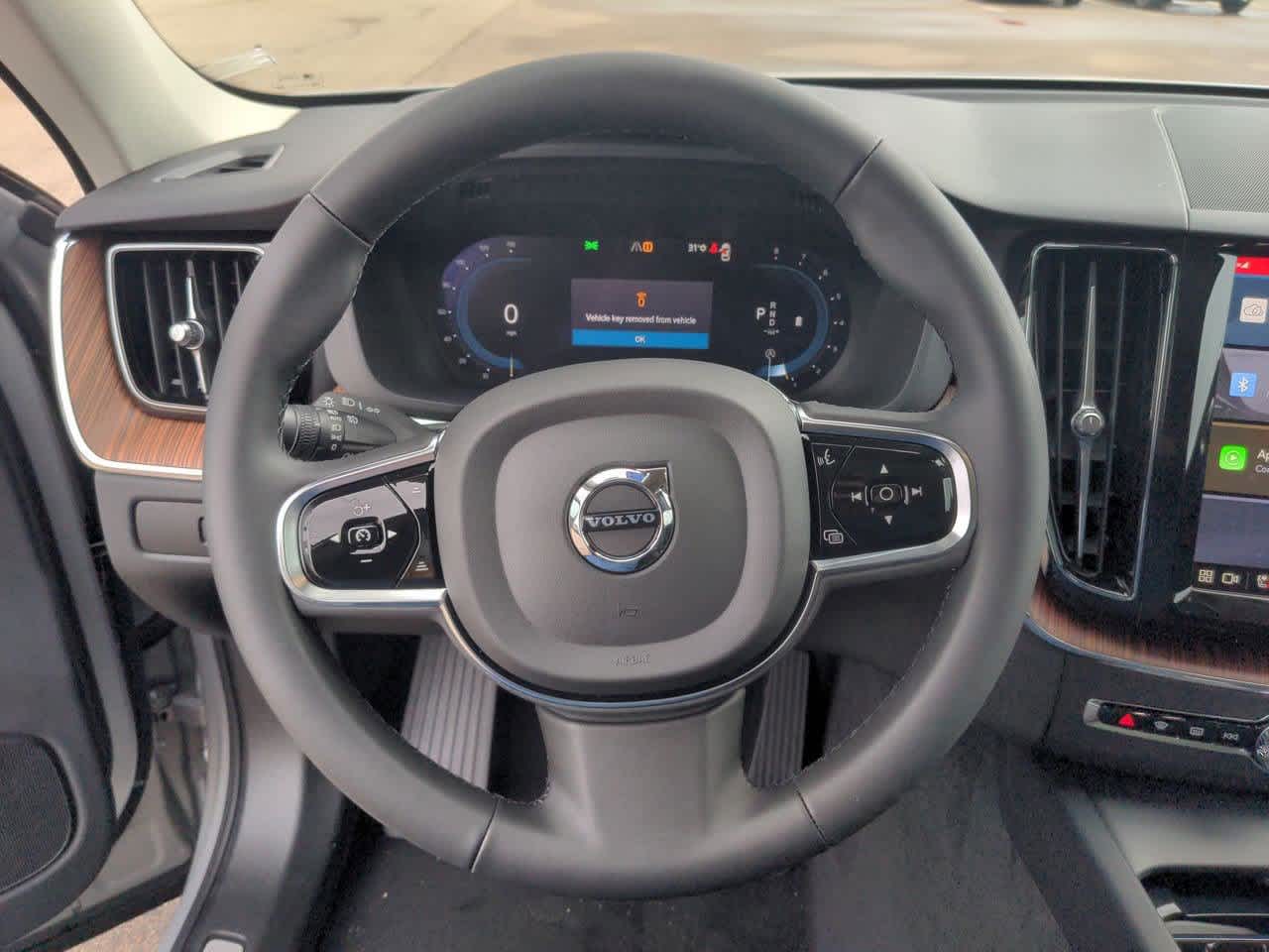 Thumbnail: 2024 Volvo XC60 - 20