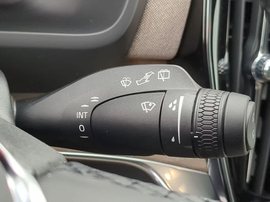 Thumbnail: 2026 Volvo XC90 - 26