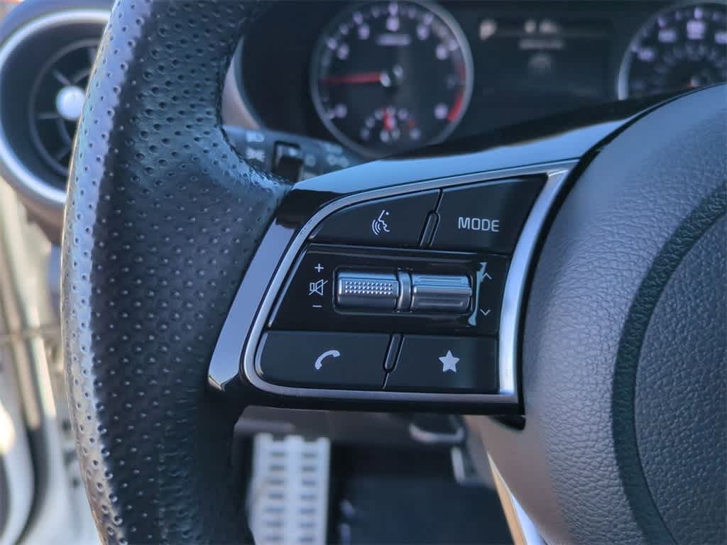 Thumbnail: 2024 Kia Forte - 16